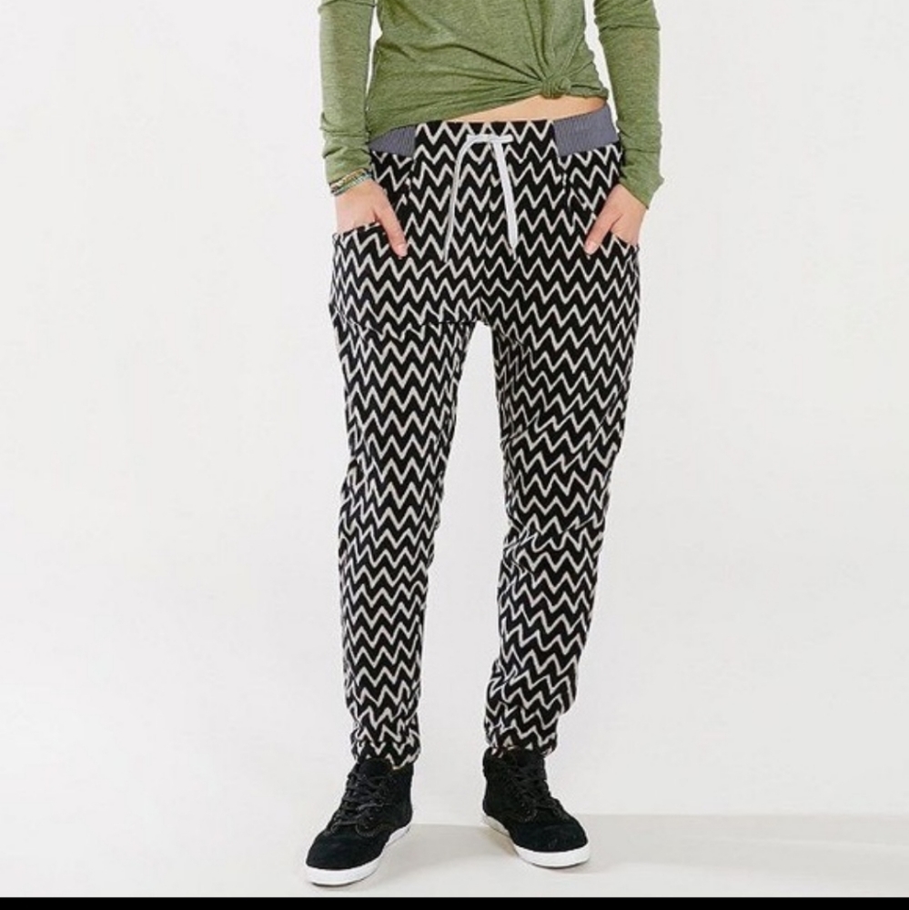 Manastash Womens fleece pants S